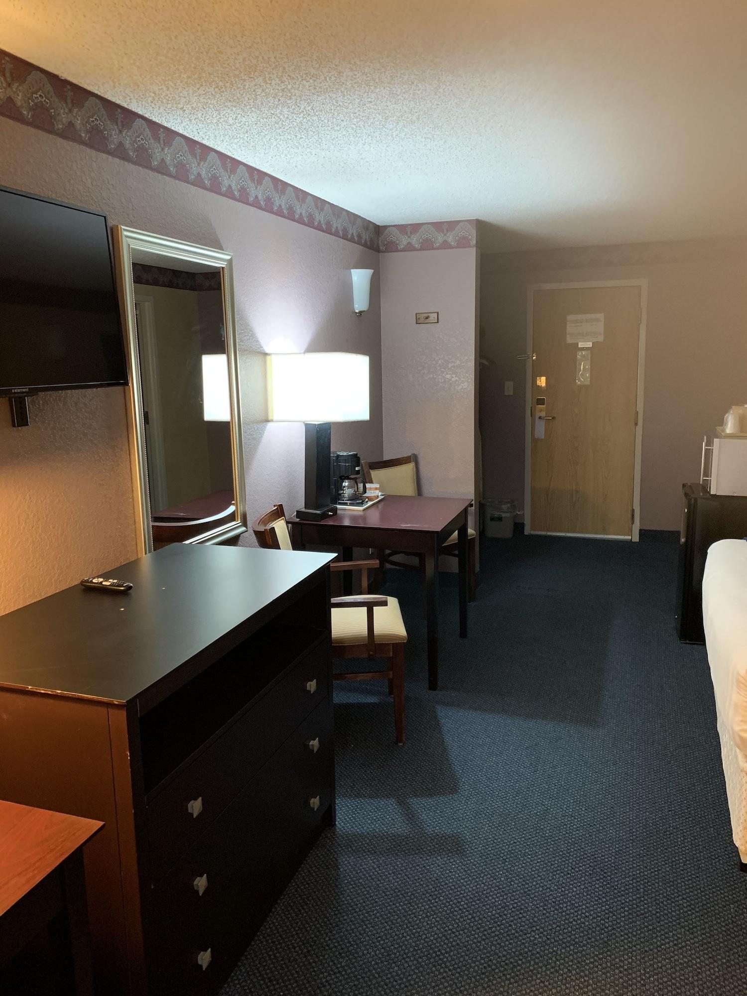 Lincoln Inn Express Hotel And Suites Оклахома-Сити Экстерьер фото