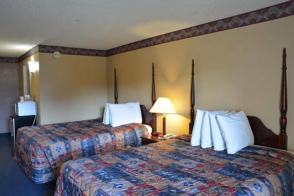 Lincoln Inn Express Hotel And Suites Оклахома-Сити Экстерьер фото